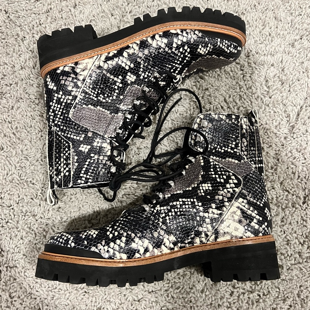 New Marc Fisher Combat boots 9
